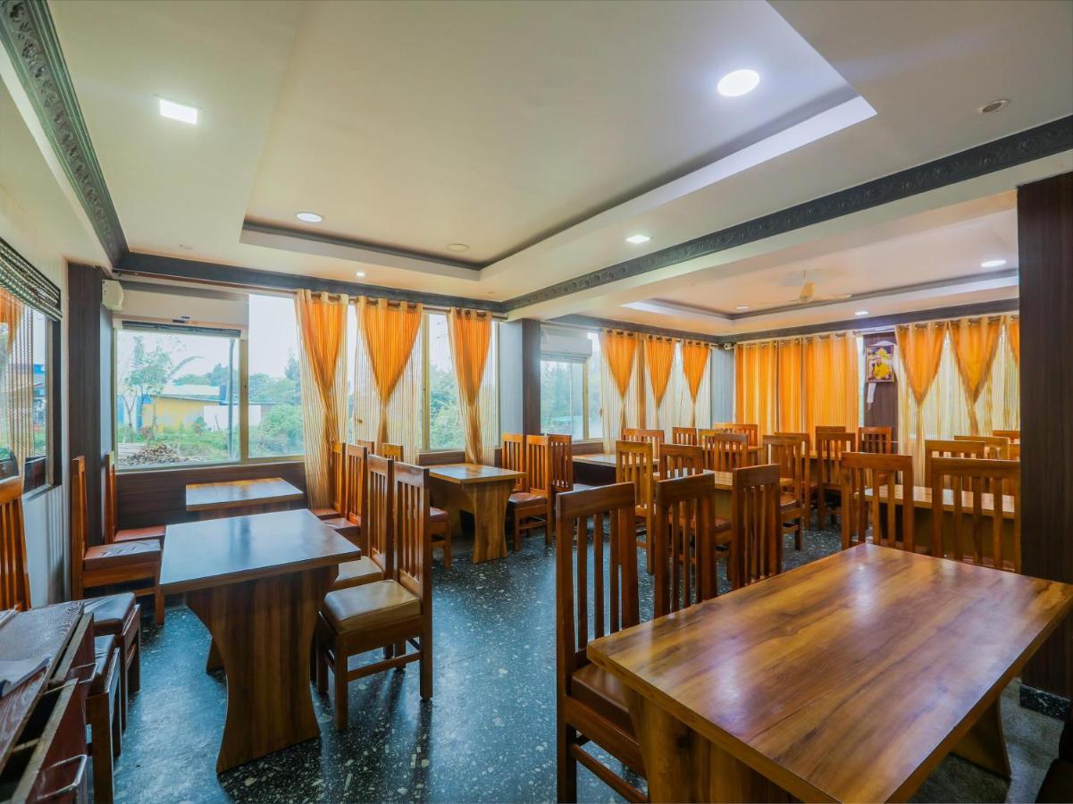 Capital O 84002 Hotel Top In Town President Kushālnagar エクステリア 写真